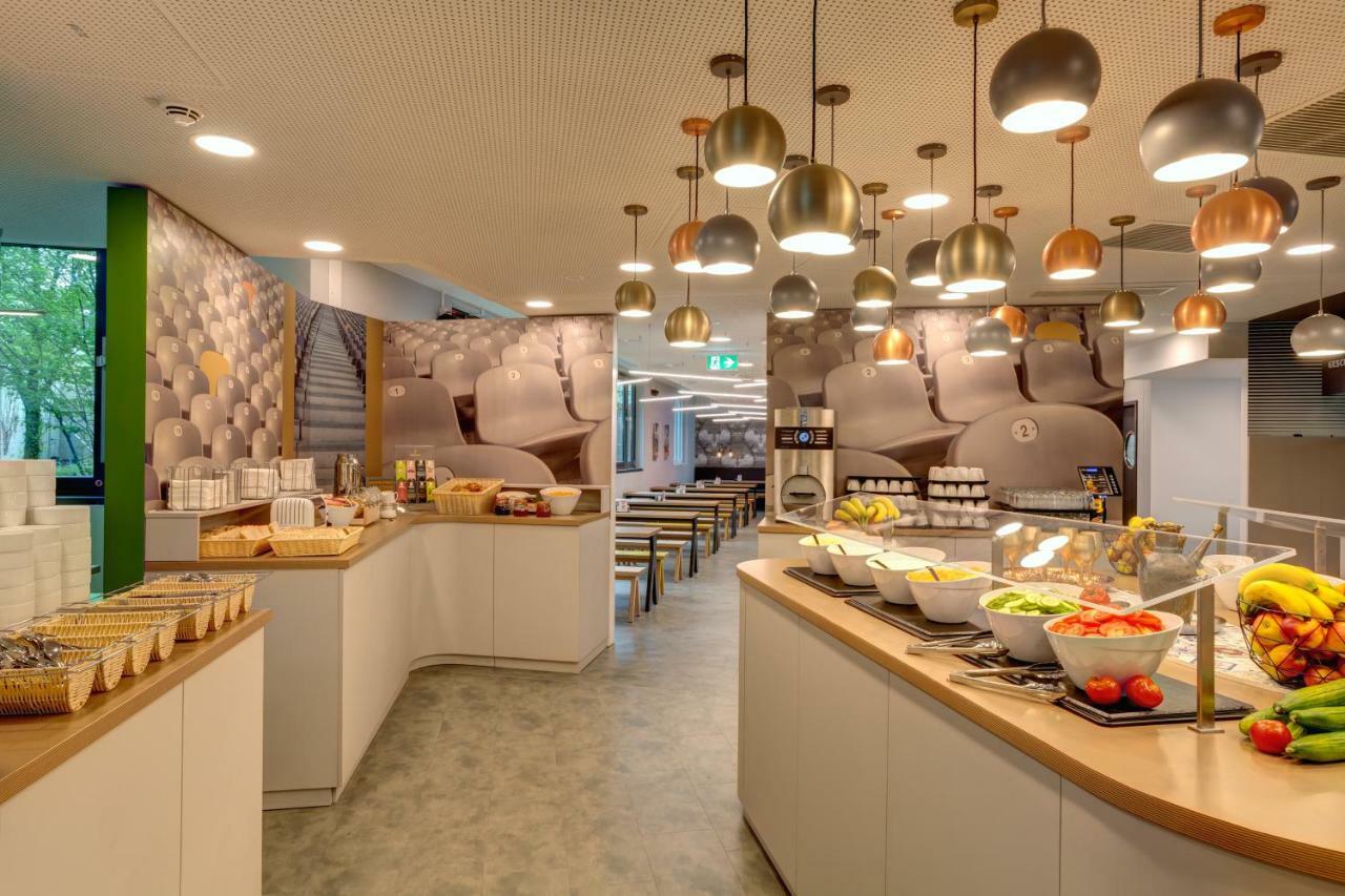 Meininger Hotel Muenchen Olympiapark מראה חיצוני תמונה